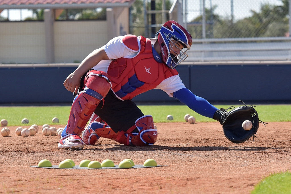 Gameday Strategy for Catchers:  Calling Pitches and Reading Opposing Batters