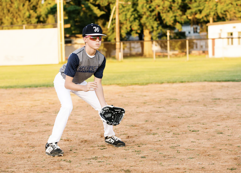 Best Infield Gloves for Baseball Players Field Sports Training